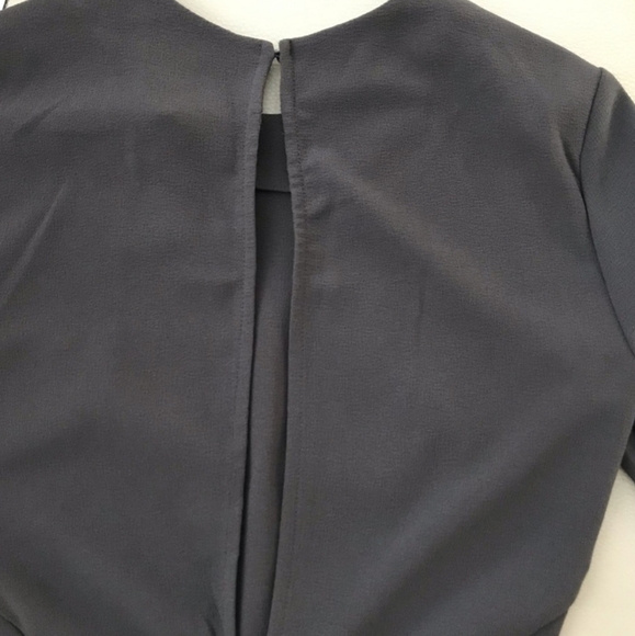 NWT gray crêpe dress // size 2 - Picture 3 of 4